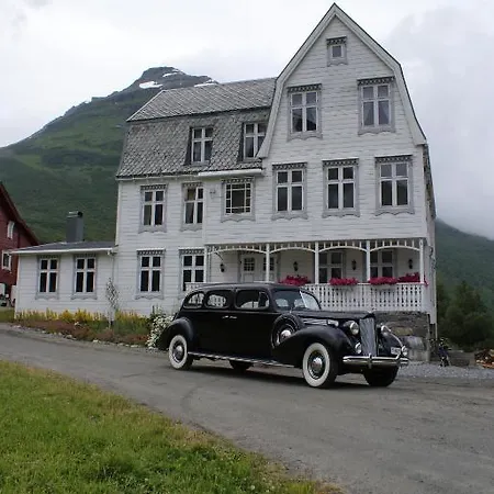 Norangdal Hotell Hellesylt